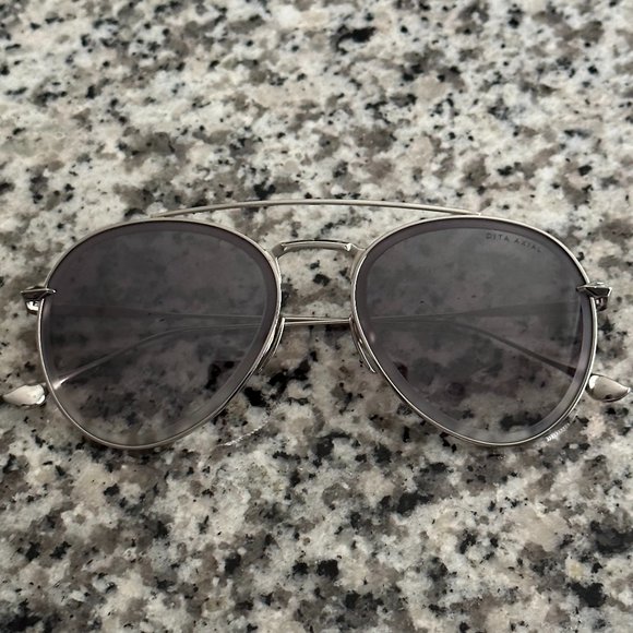 DITA Accessories Dita Axial Dts52 Pilot Silver Sunglasses With Gray